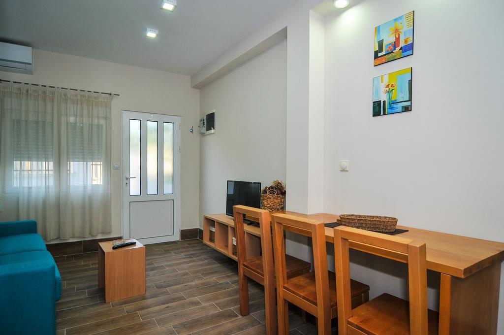 Apartments Pean Tivat Exterior foto
