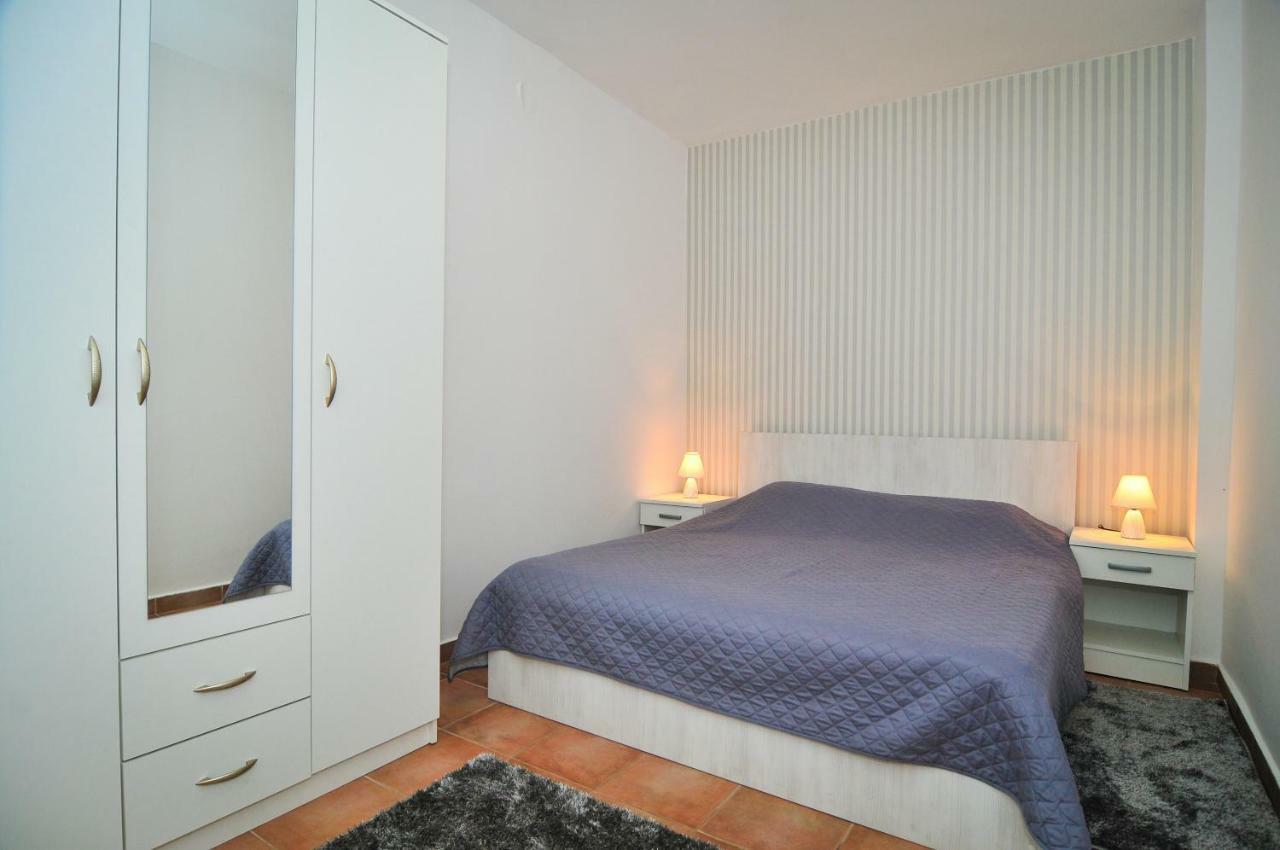 Apartments Pean Tivat Exterior foto